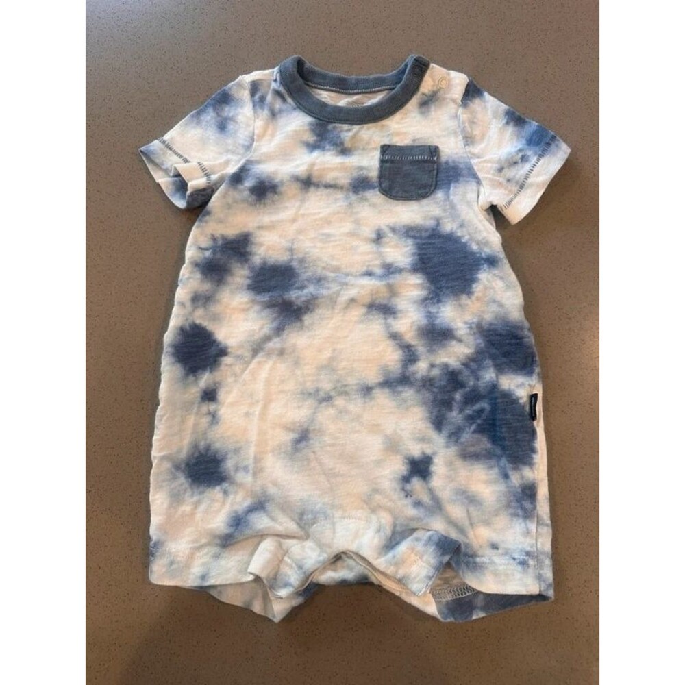 Baby Gap blue tie-dye baby romper Size 6-12 Months